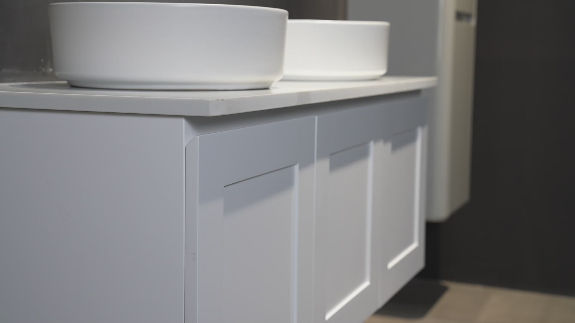 Hampton Style Matte White Vanity Bundle